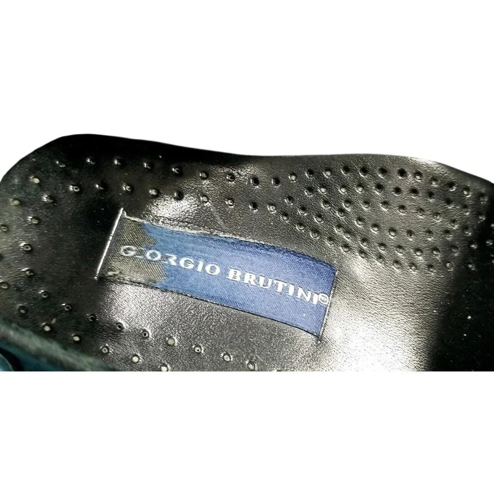 Giorgio Brutini Naples Tassel Loafers Black‎ Leather Size 9.5 D Moc Toe Academia